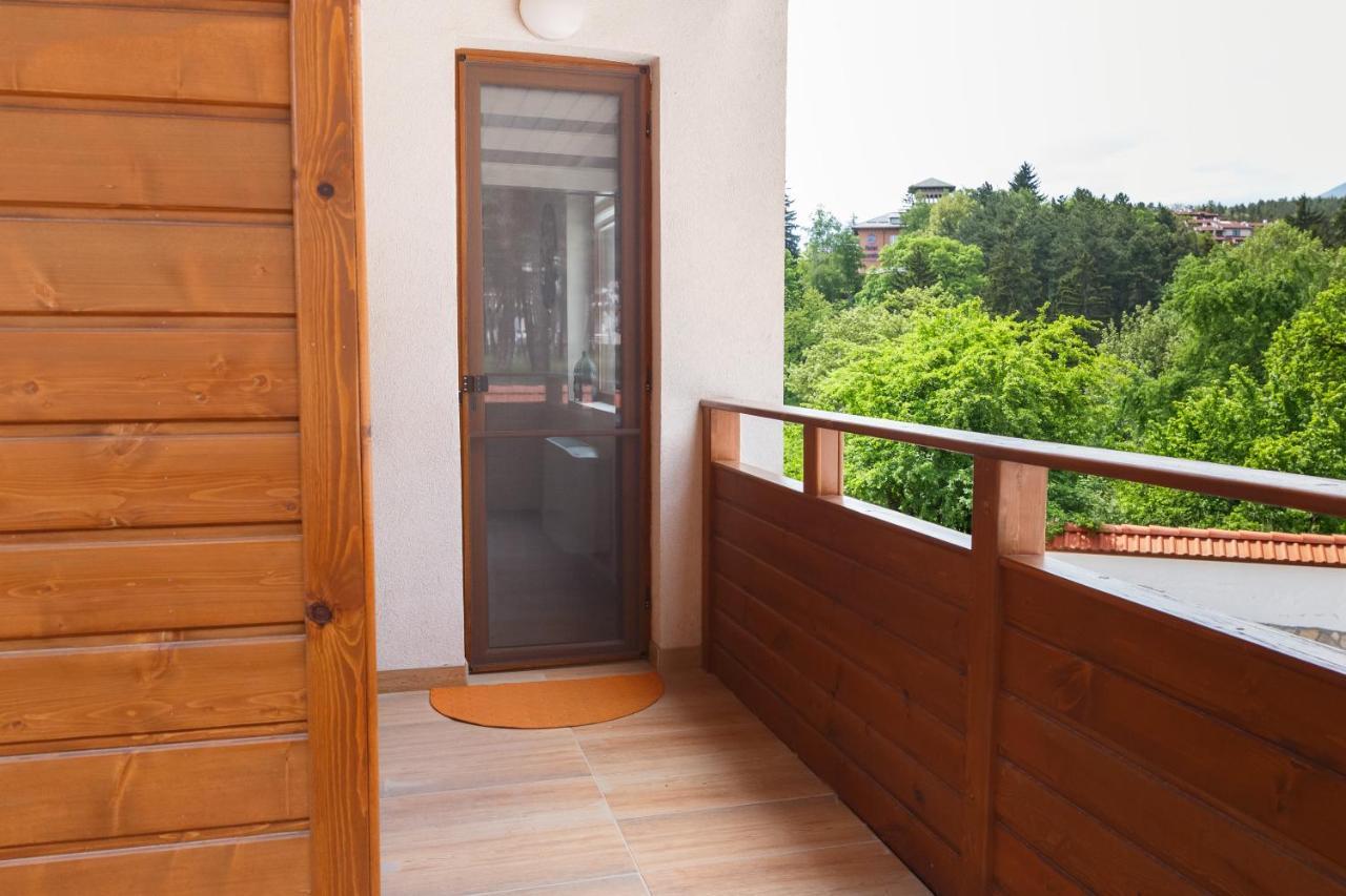 Апартамент "Forest View" В Комплекс "Вели Хилс" Velingrad Exterior foto